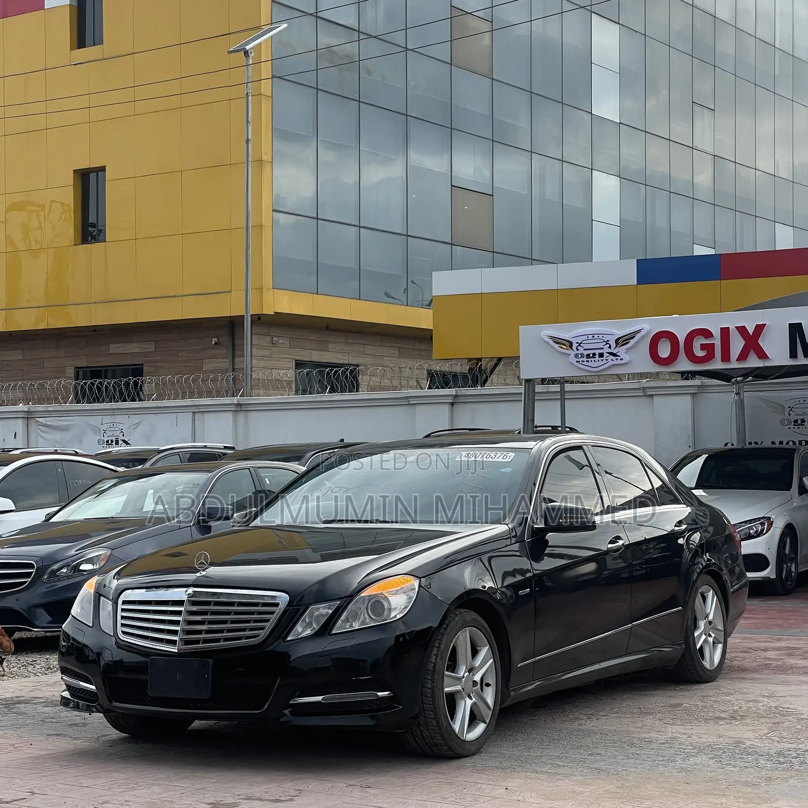 Mercedes-Benz E300 2012 Black