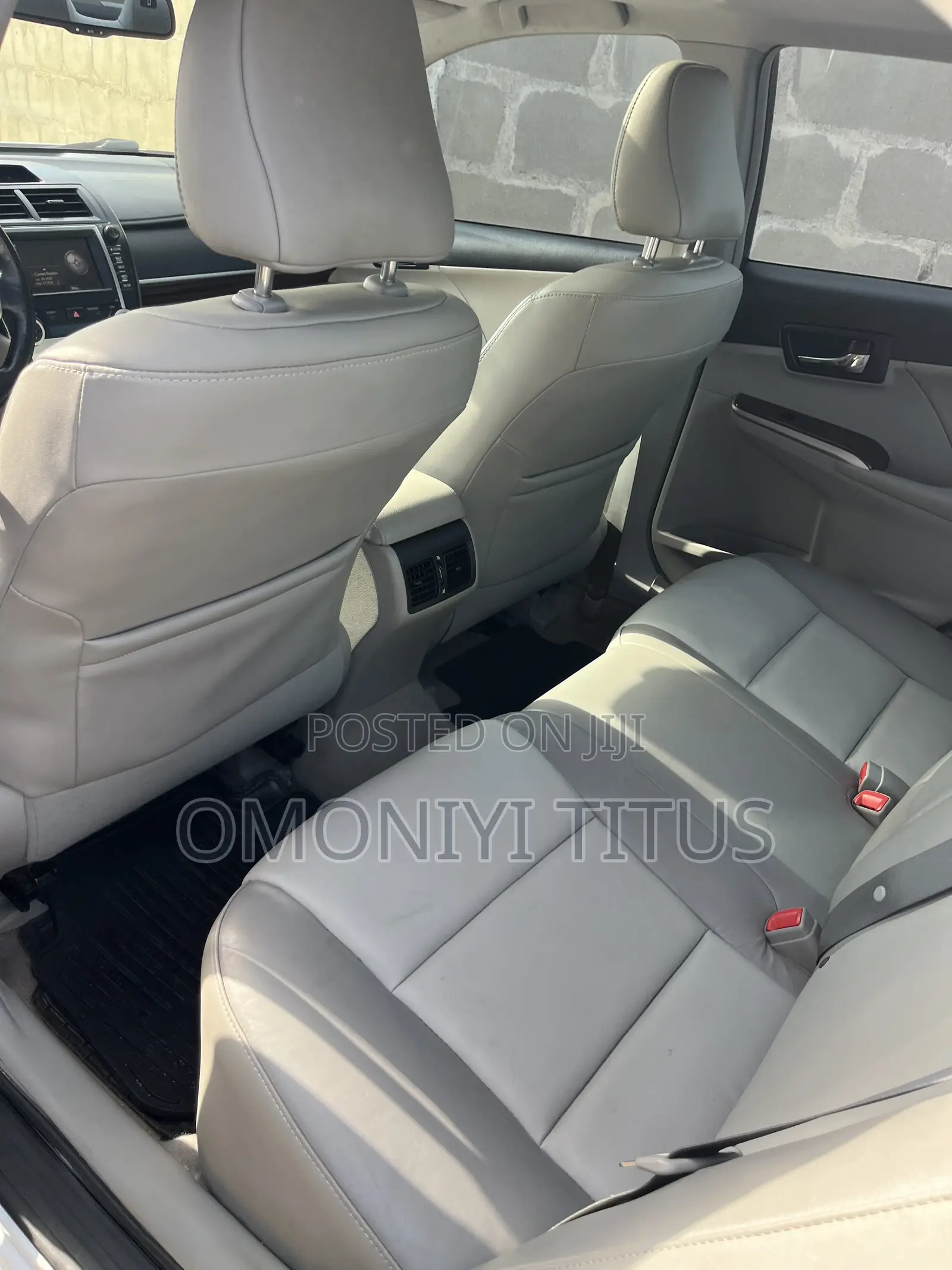 Toyota Camry XLE 4dr Sedan (3.5L 6cyl 6A) 2014 White
