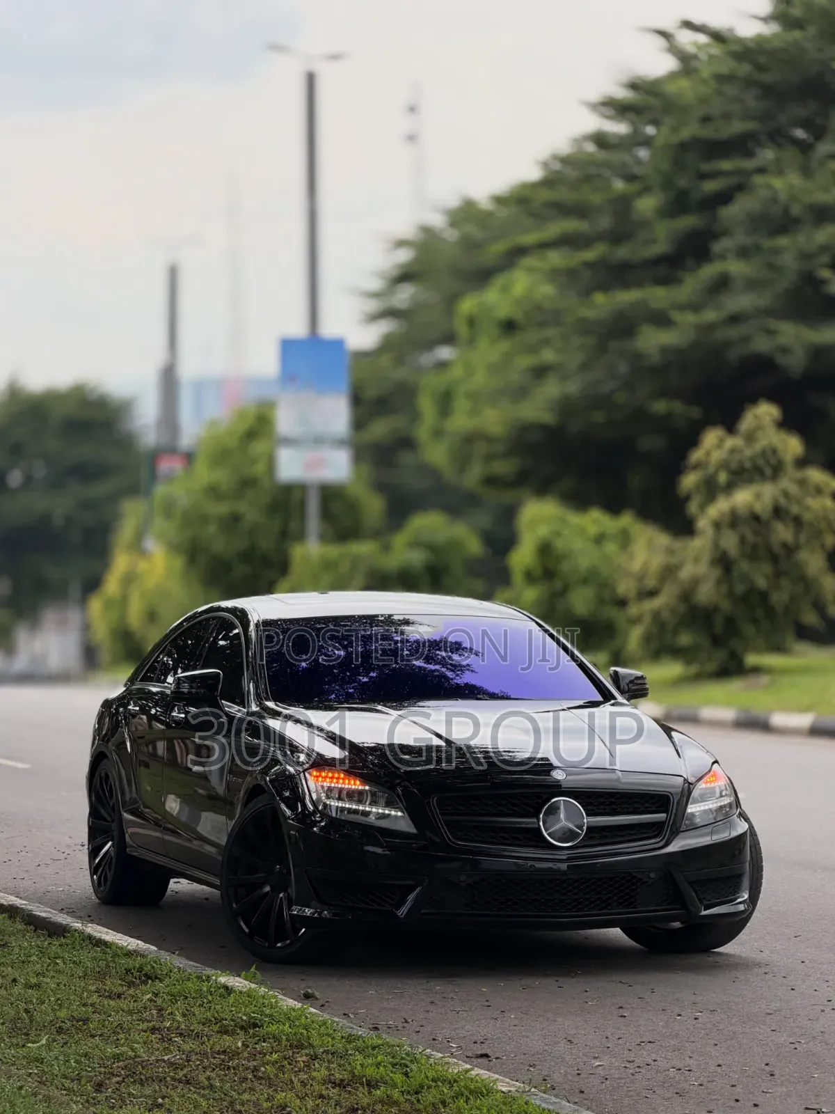 New Mercedes-Benz CLS 2012 Black