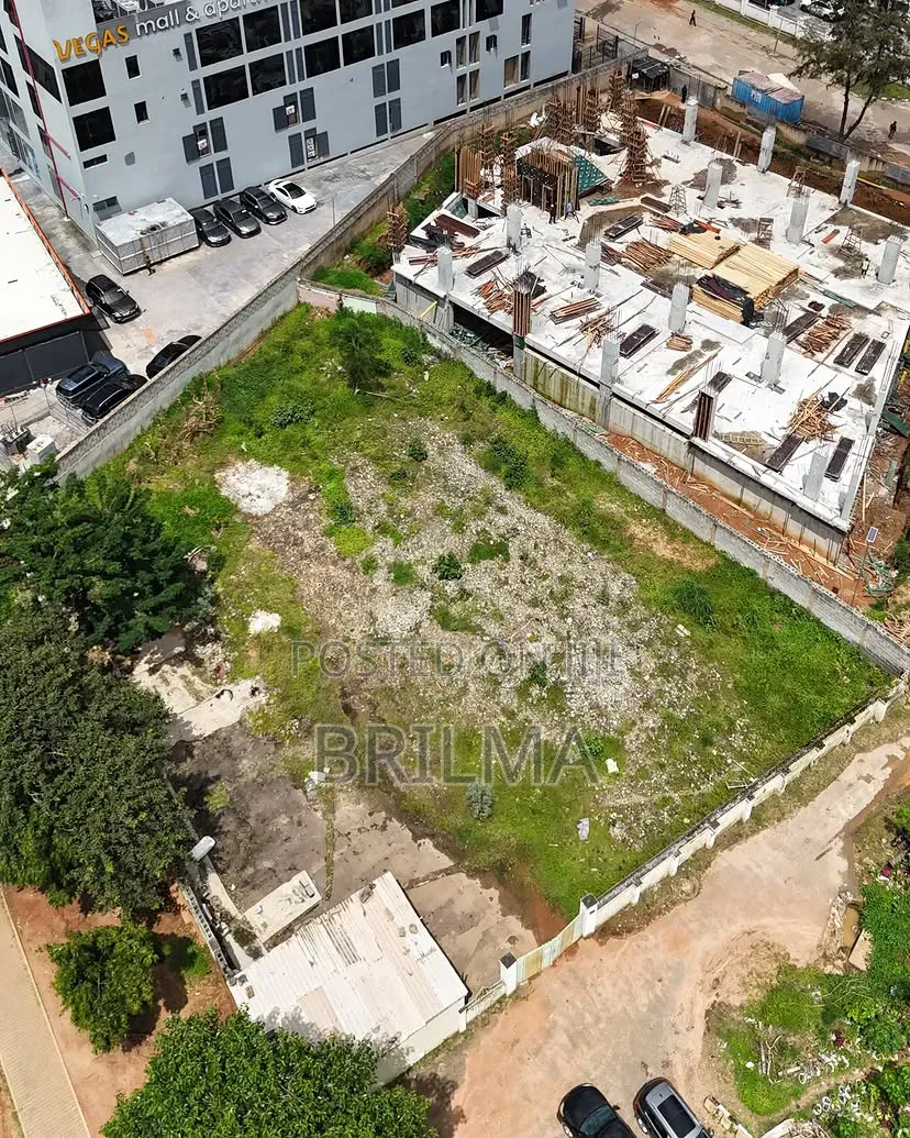 1500Sqm Commercial Land in Wuse 2 for Sale