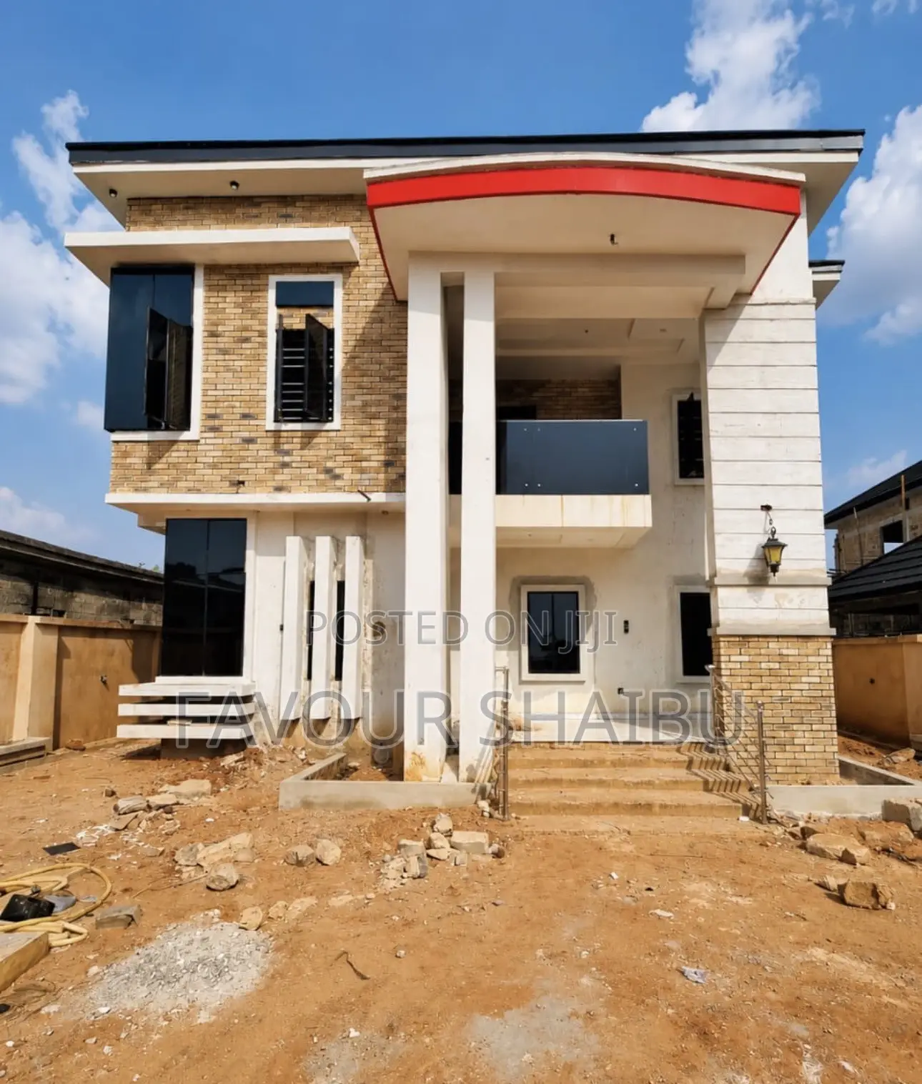 5bdrm Duplex in Benin City for sale
