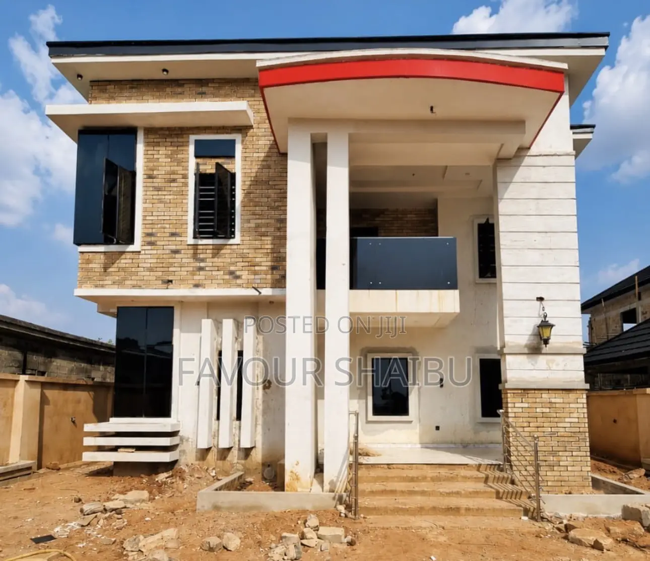 5bdrm Duplex in Benin City for sale