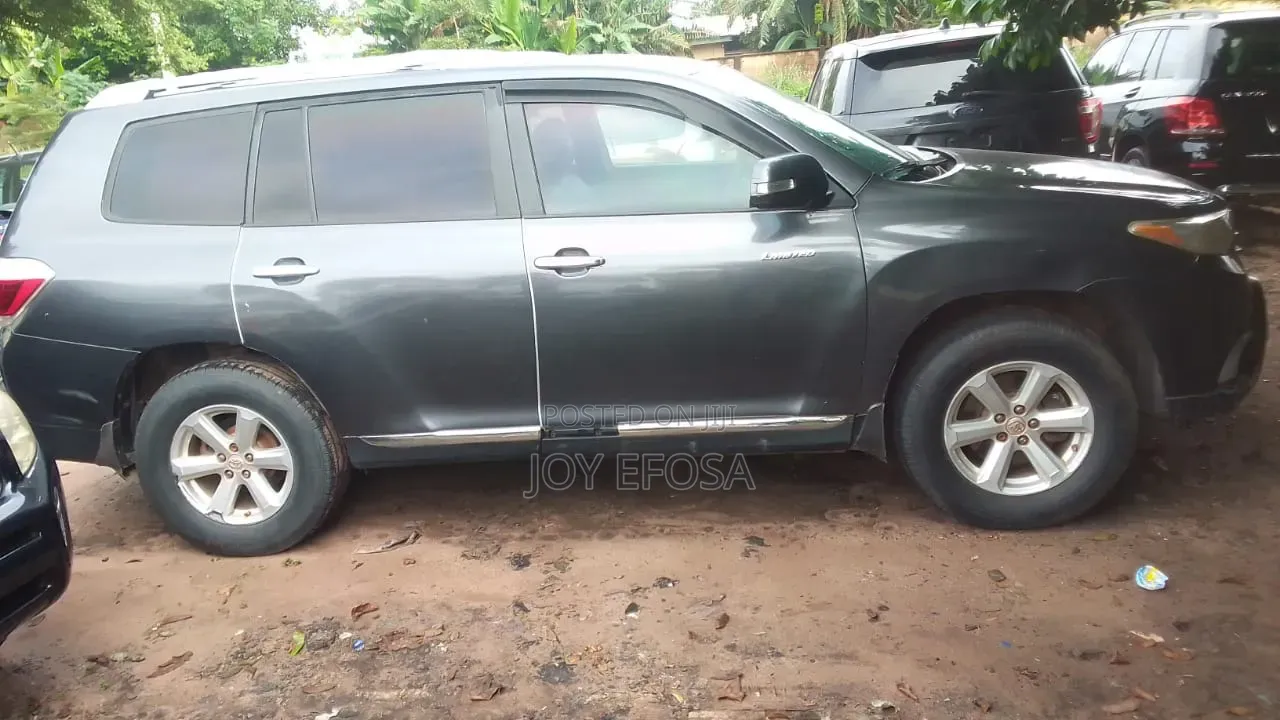 Toyota Highlander 2008 Gray