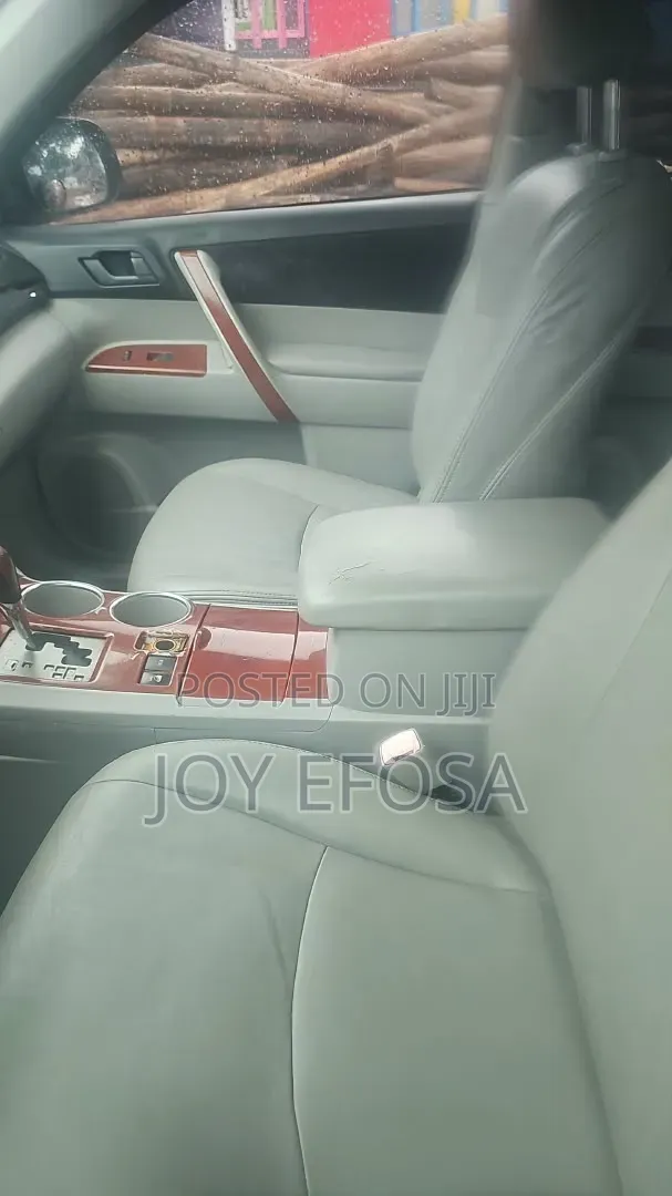Toyota Highlander 2008 Gray