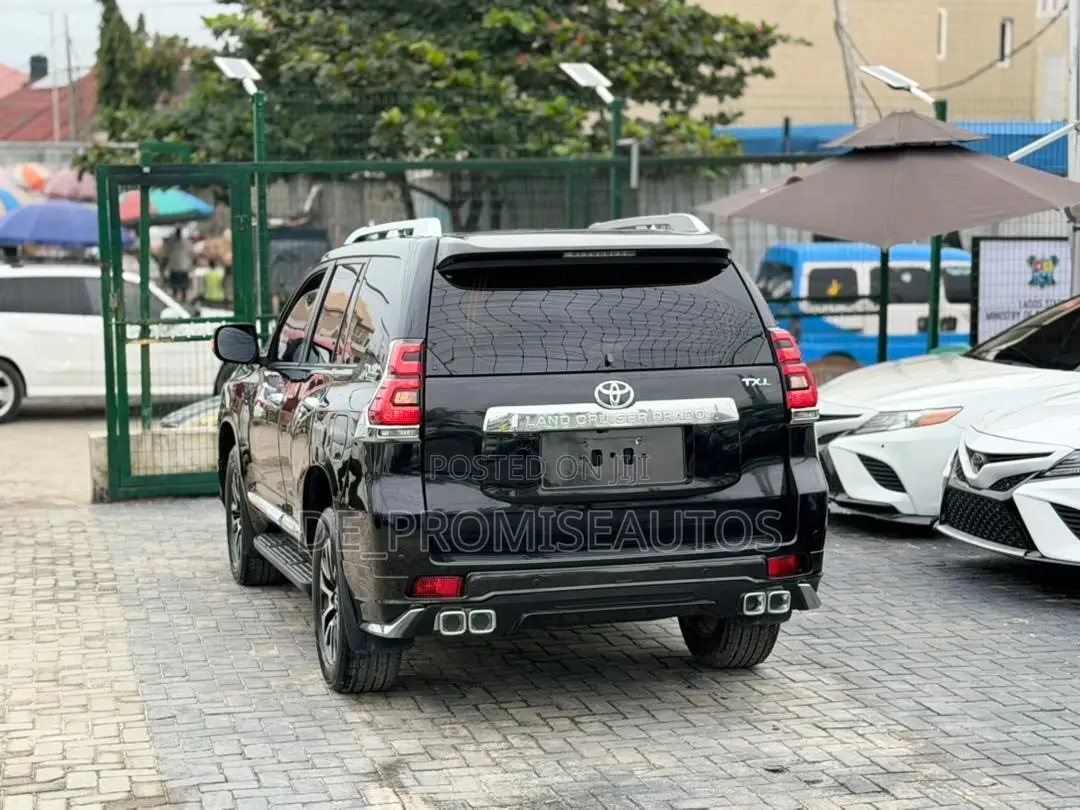 Toyota Land Cruiser Prado 2020 Black