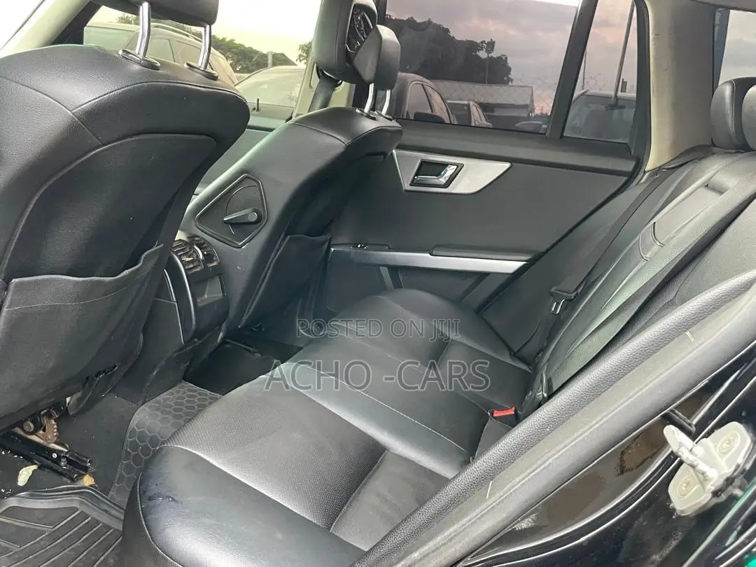 Mercedes-Benz GLK-Class 2010 Blue