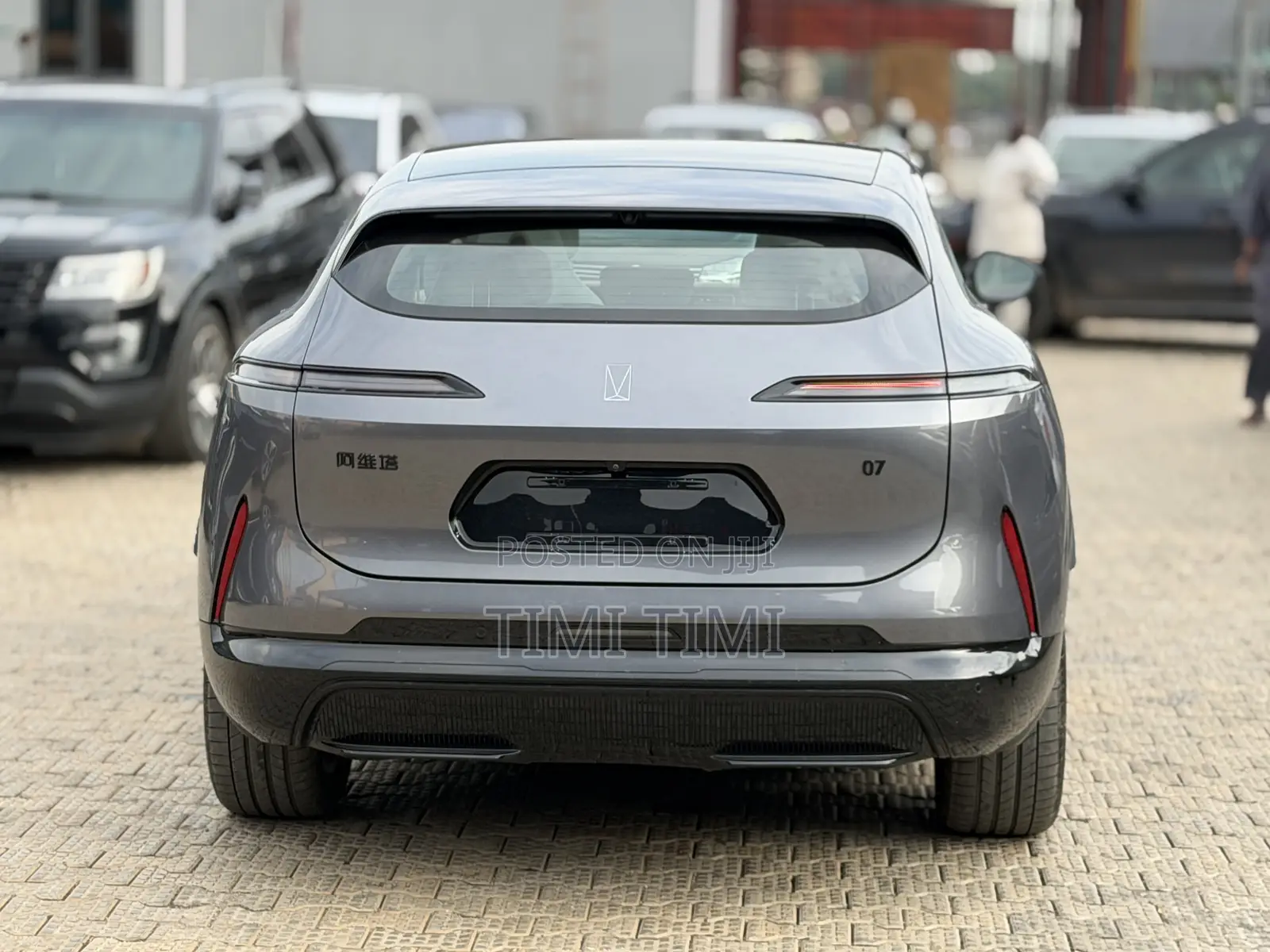 New Avatr 11 2025 Gray