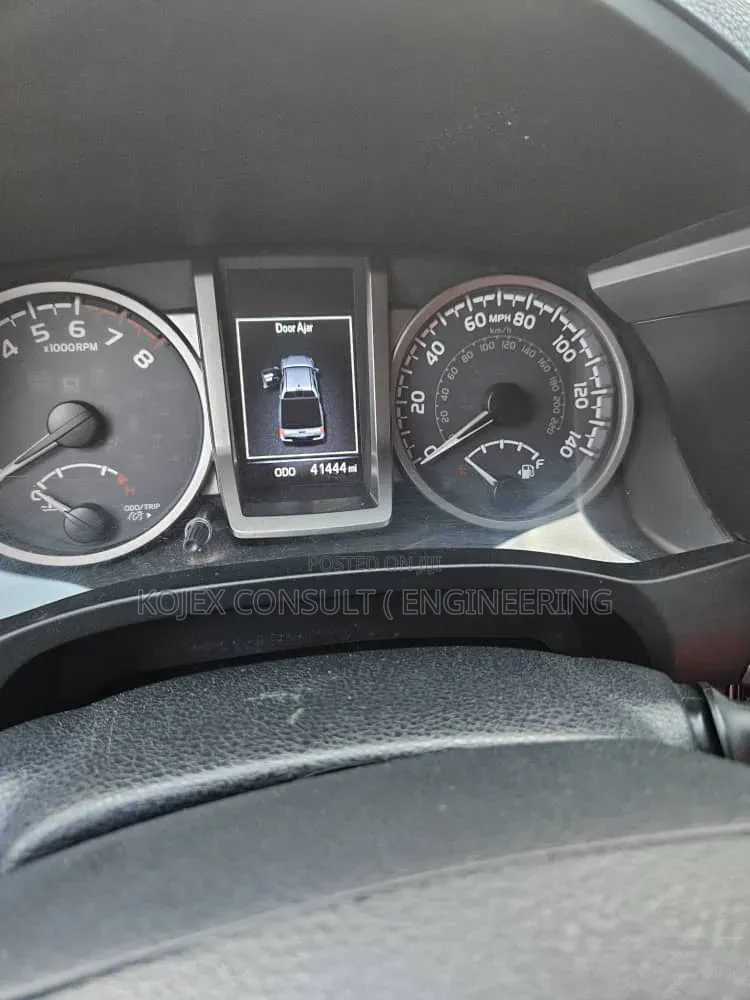 Toyota Tacoma 2017 Black