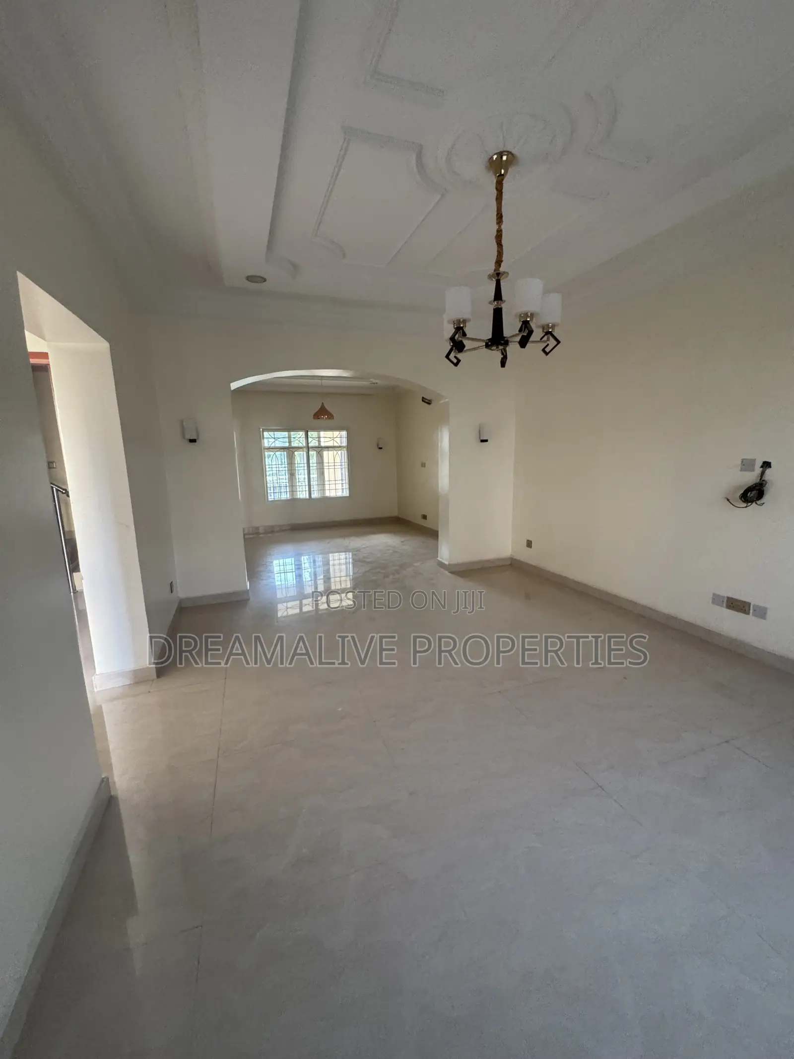 4bdrm Duplex in Life Camp for rent