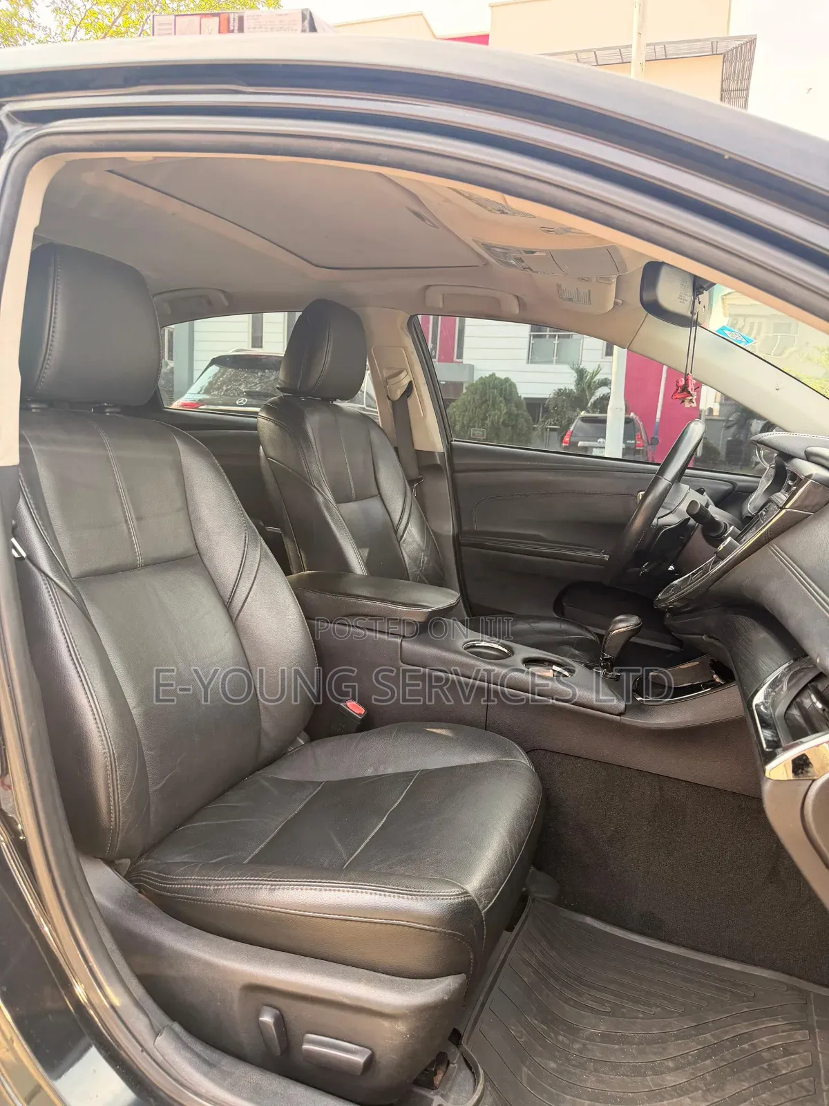 Toyota Avalon Touring FWD Sedan (3.6L 6cyl 6A) 2016 Black