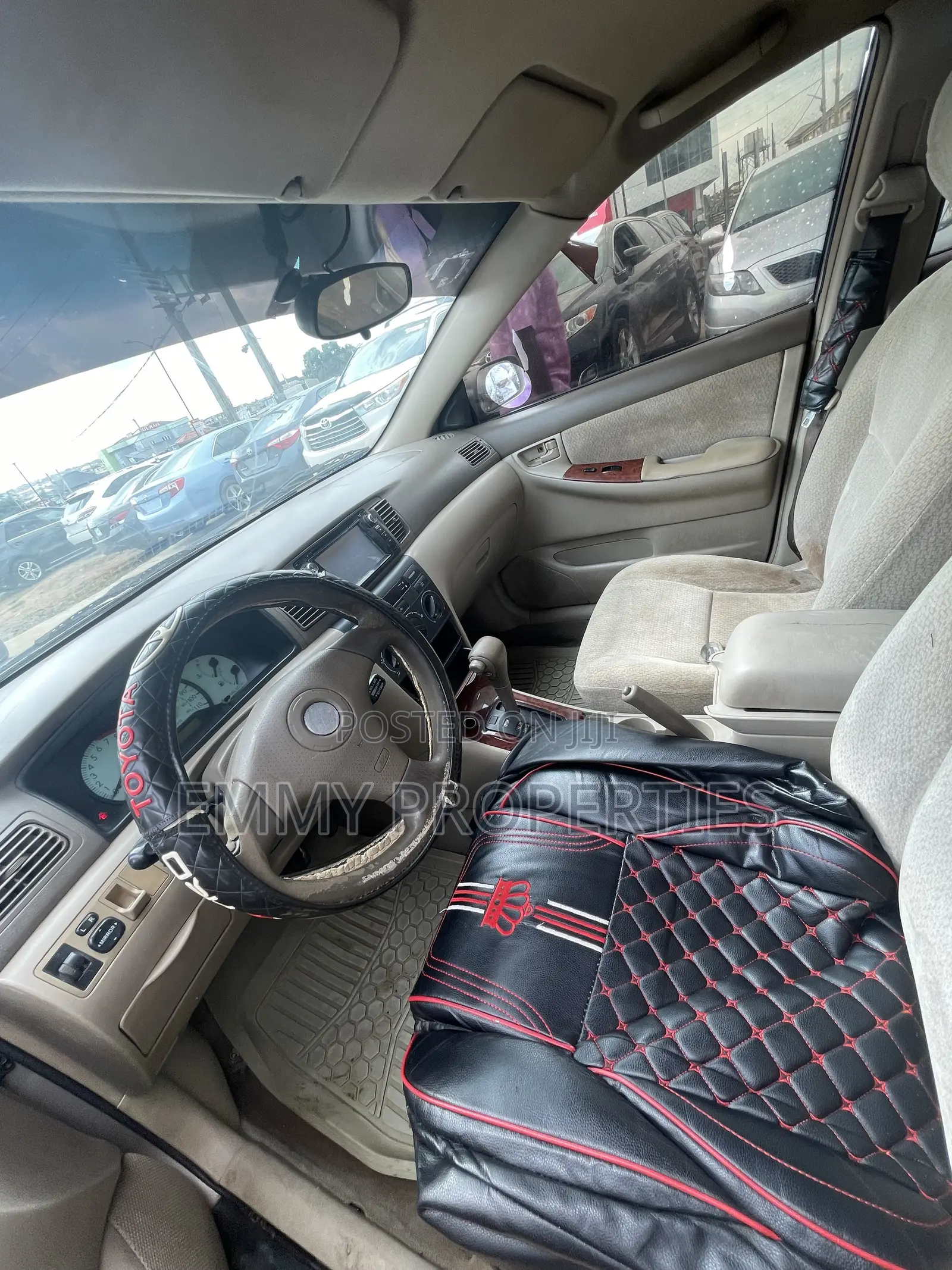 Toyota Corolla LE 2005 Gold