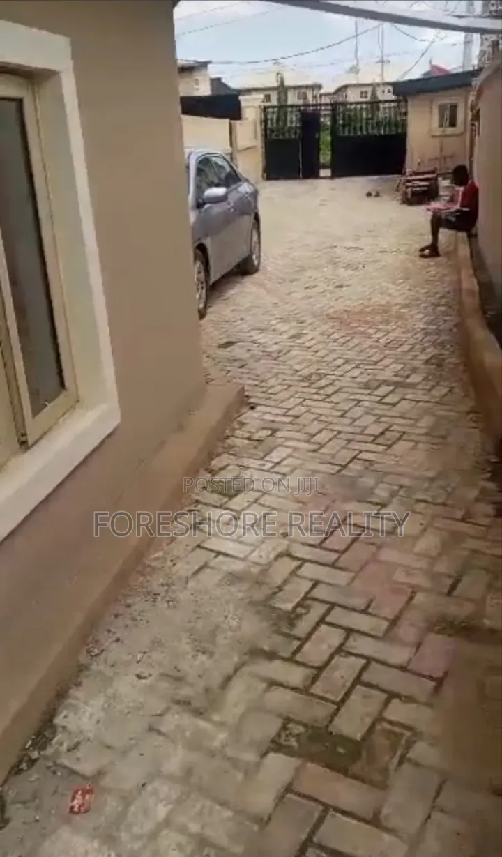 3bdrm Apartment in Mende for rent