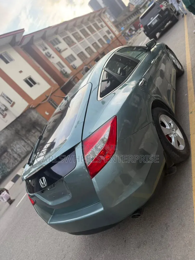 Honda Accord Crosstour 2011 Green