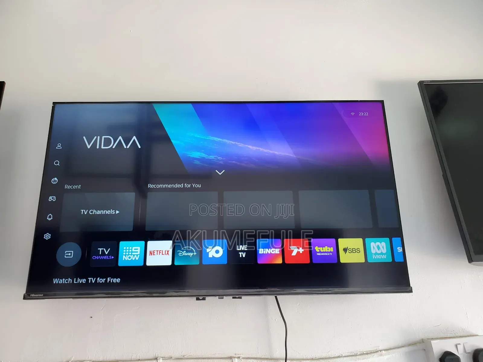 Hisense Vidaa Smart TV 40 Inches Display