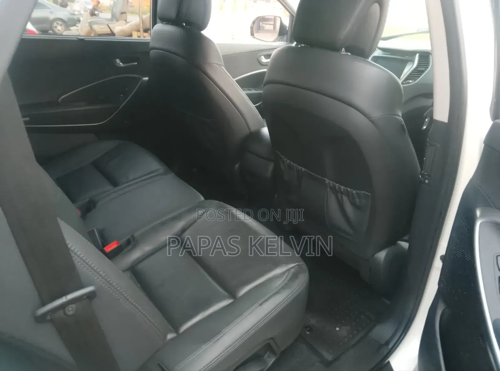 Hyundai Santa Fe 2017 White