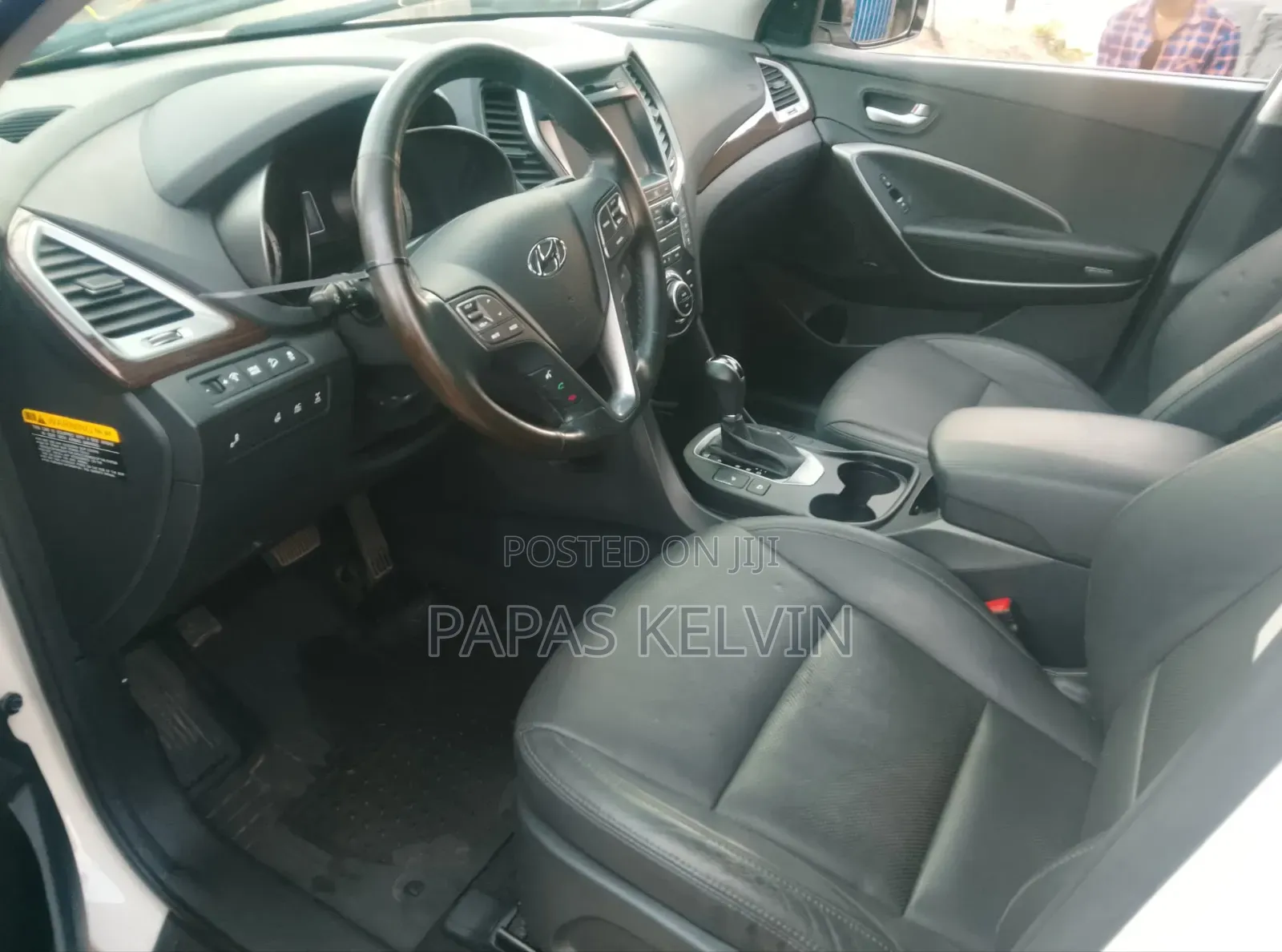 Hyundai Santa Fe Limited AWD 2017 White