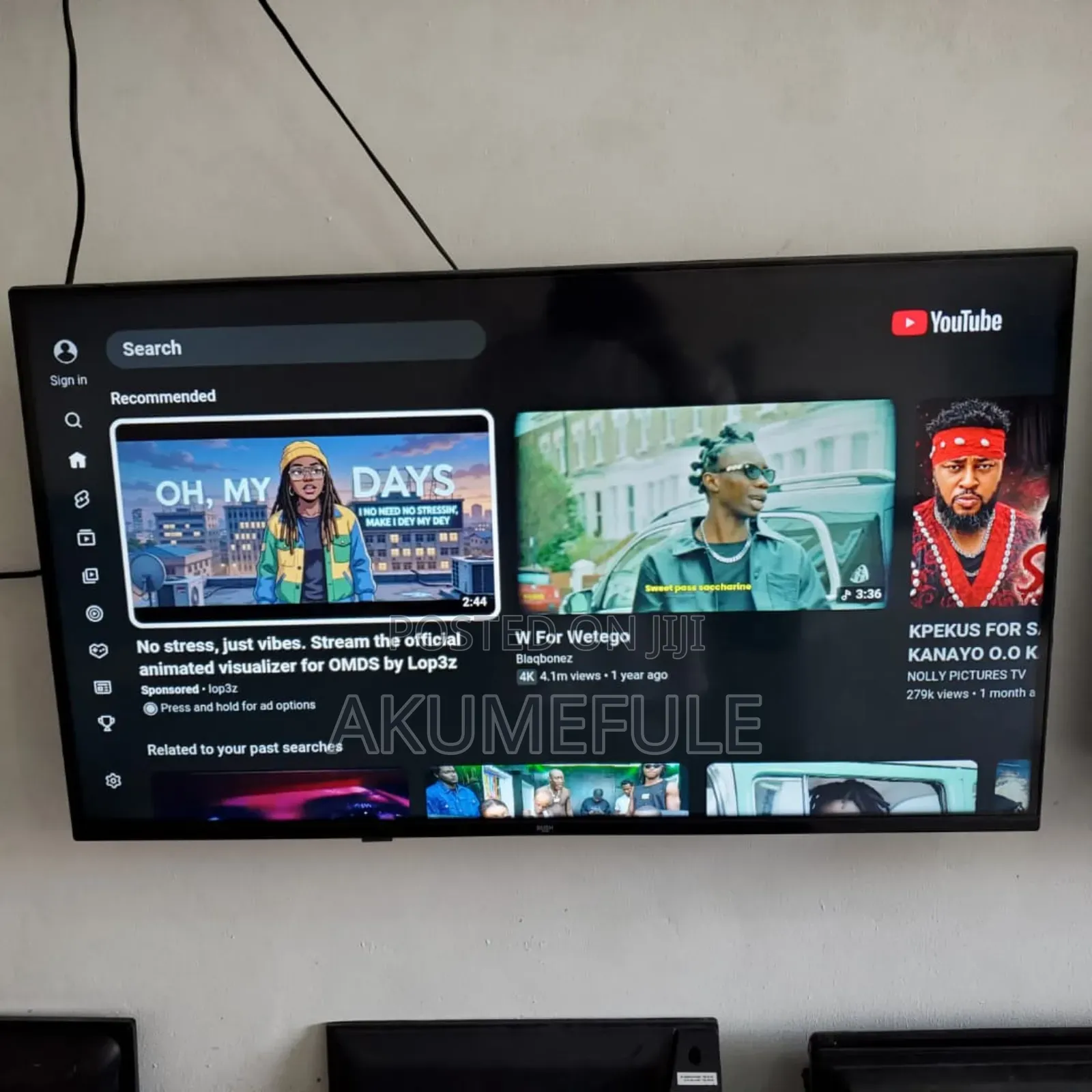 Bush Smart TV 40 Inches Display With Free Netflix Account