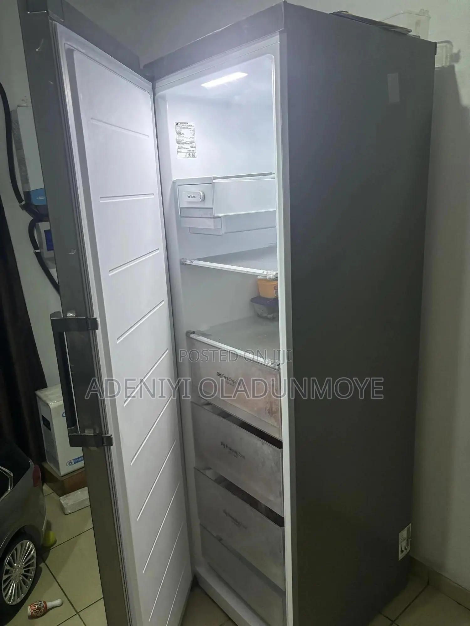 LG 324Ltrs UPright Standing Freezer