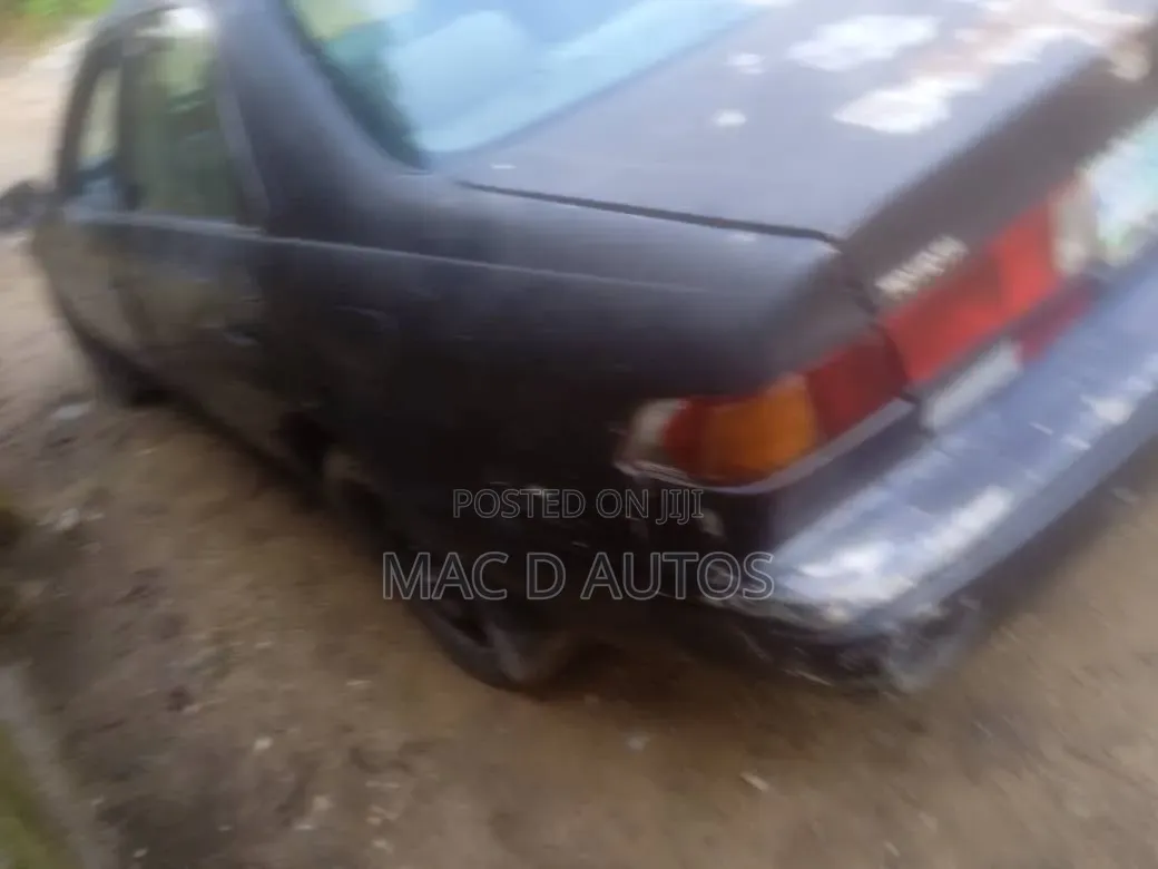 Toyota Camry 2001 Gray