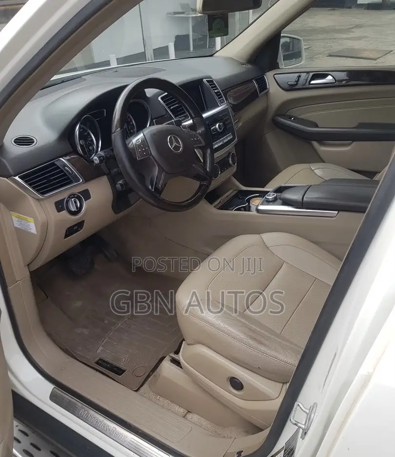 Mercedes-Benz M Class ML 350 4Matic 2013 White