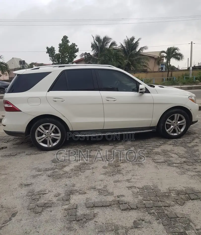 Mercedes-Benz M Class ML 350 4Matic 2013 White