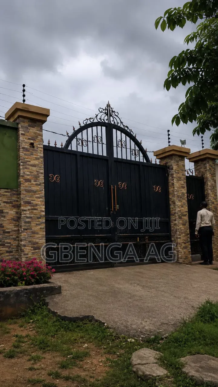 5bdrm Duplex in Ait Road, Alagbado for sale