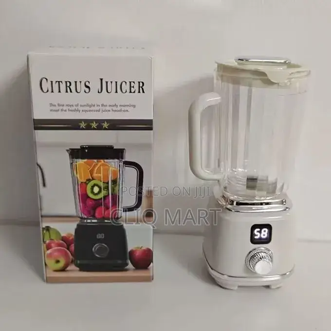Portable Citrus Juicer – Rechargeable Mini Blender