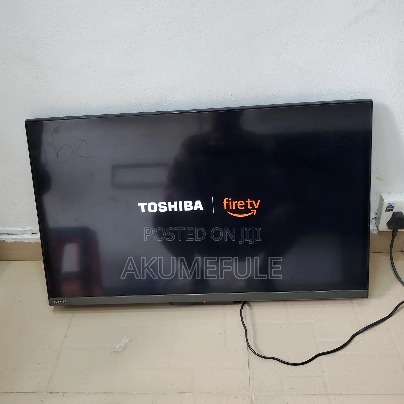 Toshiba Fire Smart TV 32 Inches Display With Free Netflix Account