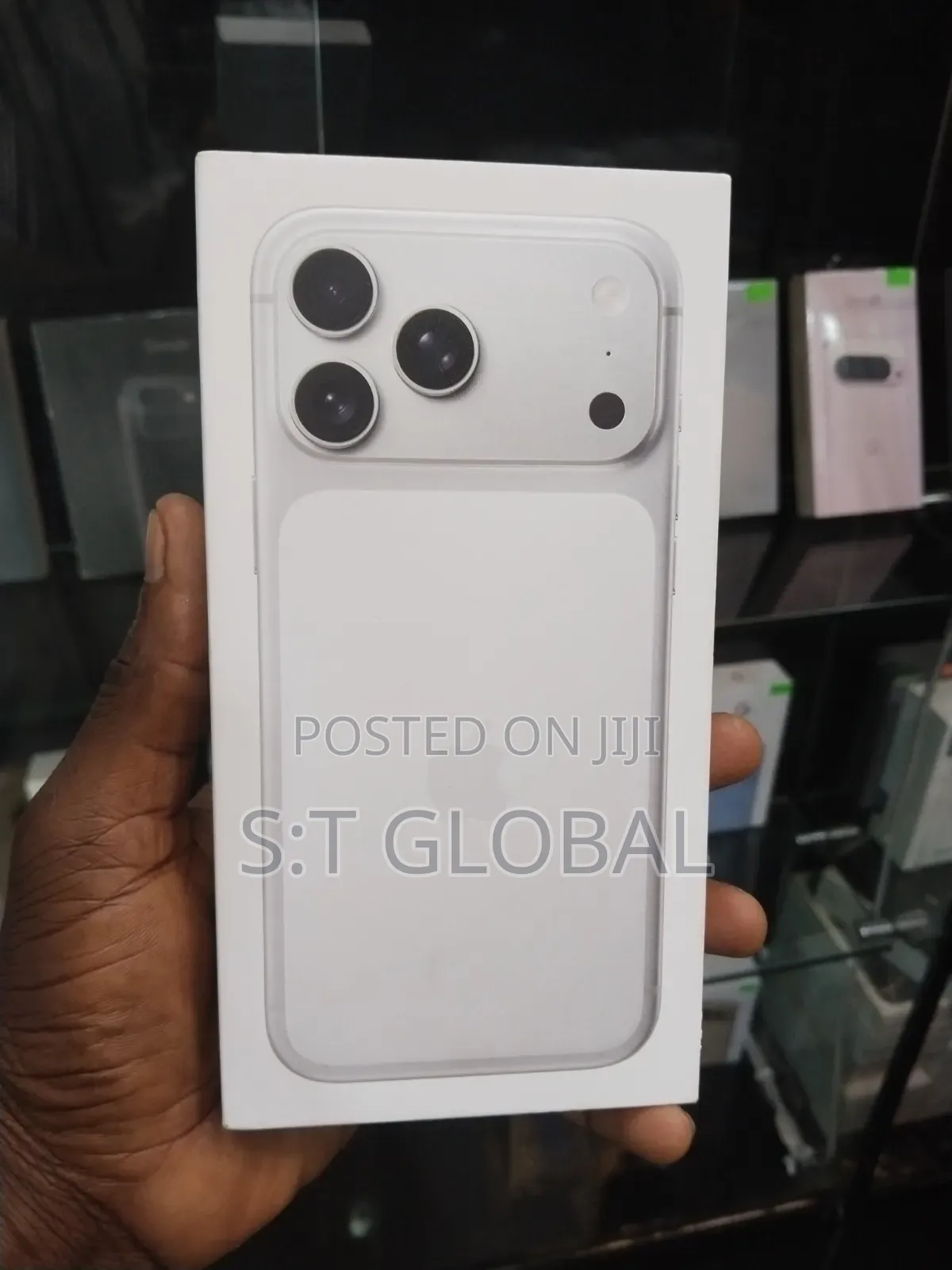 New Apple iPhone 17 Pro Max 256 GB White