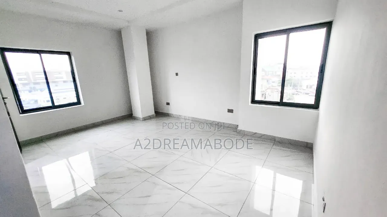 3bdrm Duplex in Ikeja, Oregun for rent