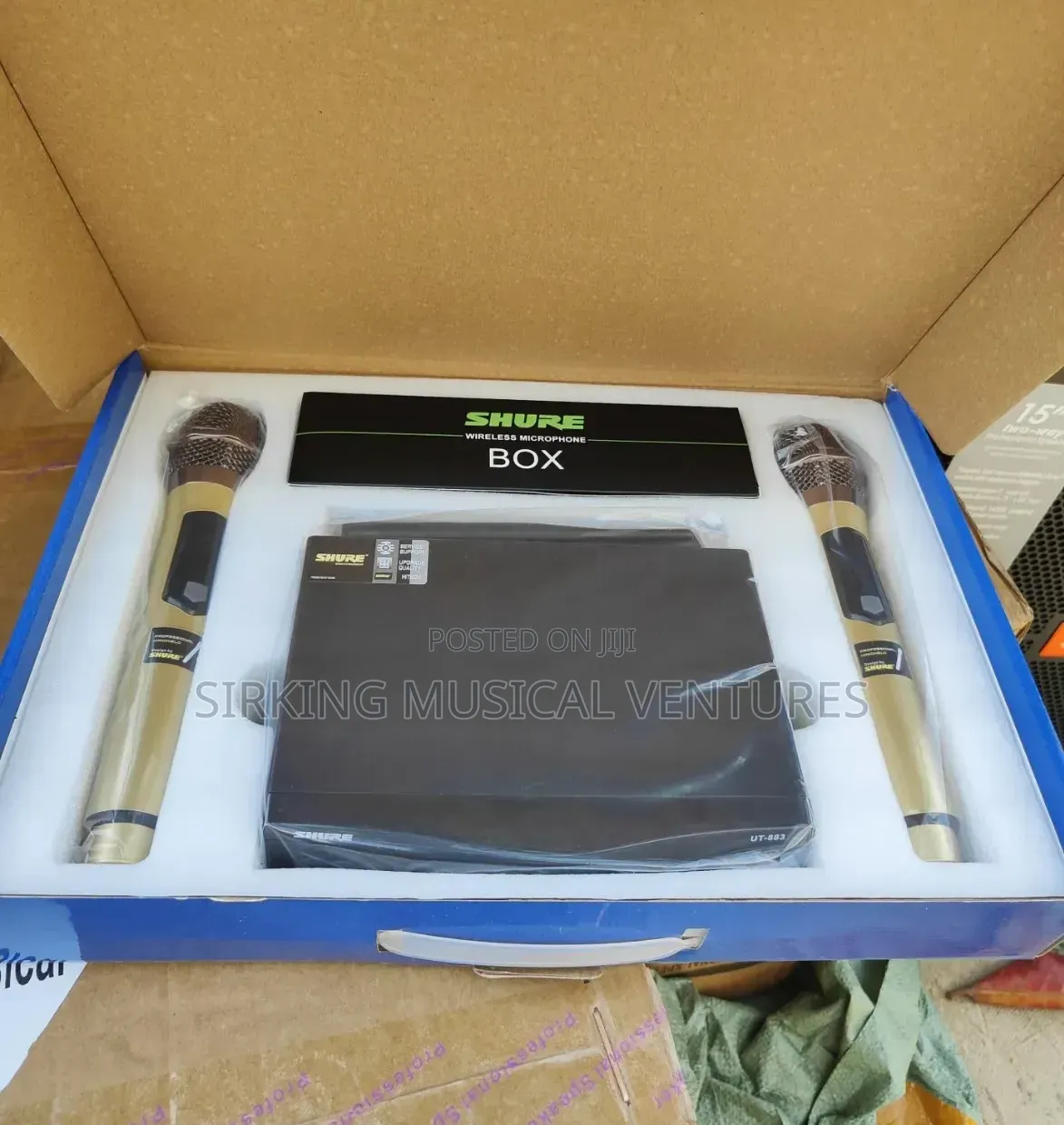 Shure Professional UHF Wireless Microphone UT-883 Double Handle