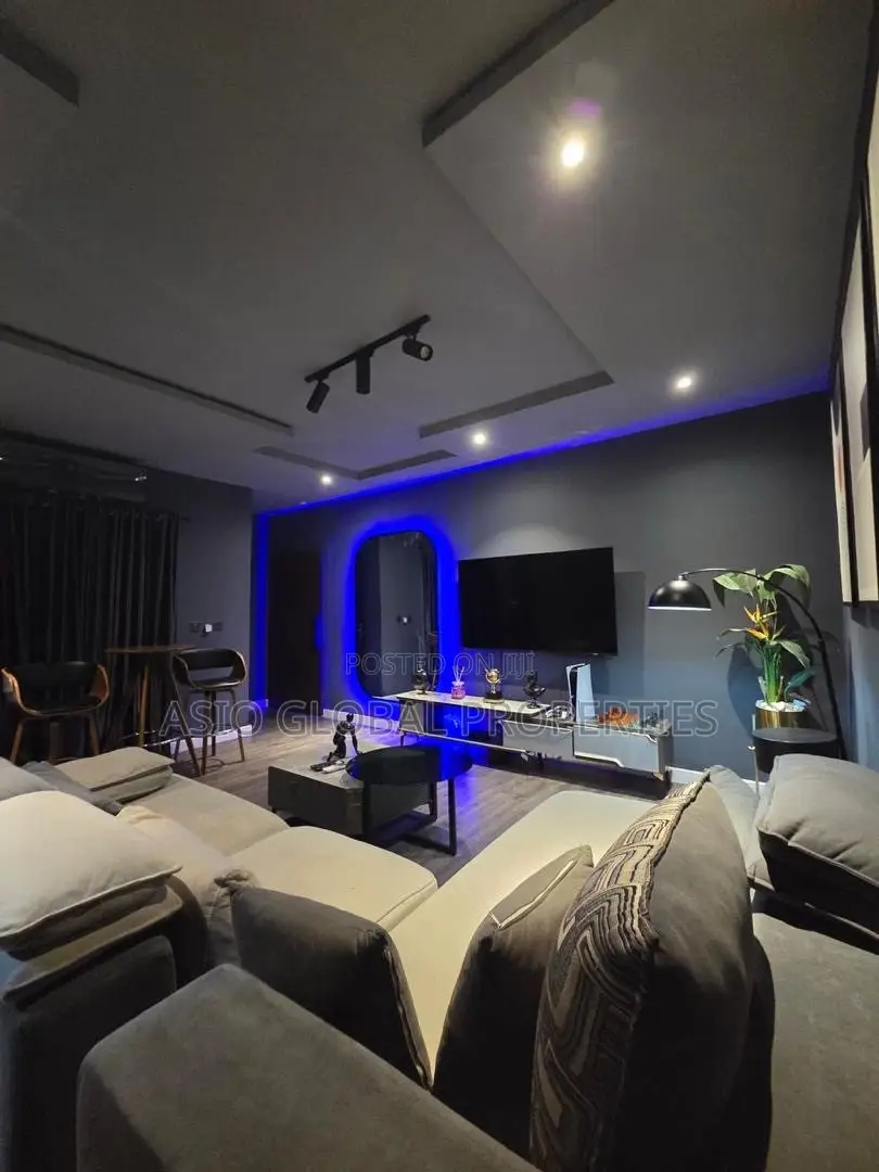 2 Bedroom Apartment With Ps5 | Lekki Phase 1