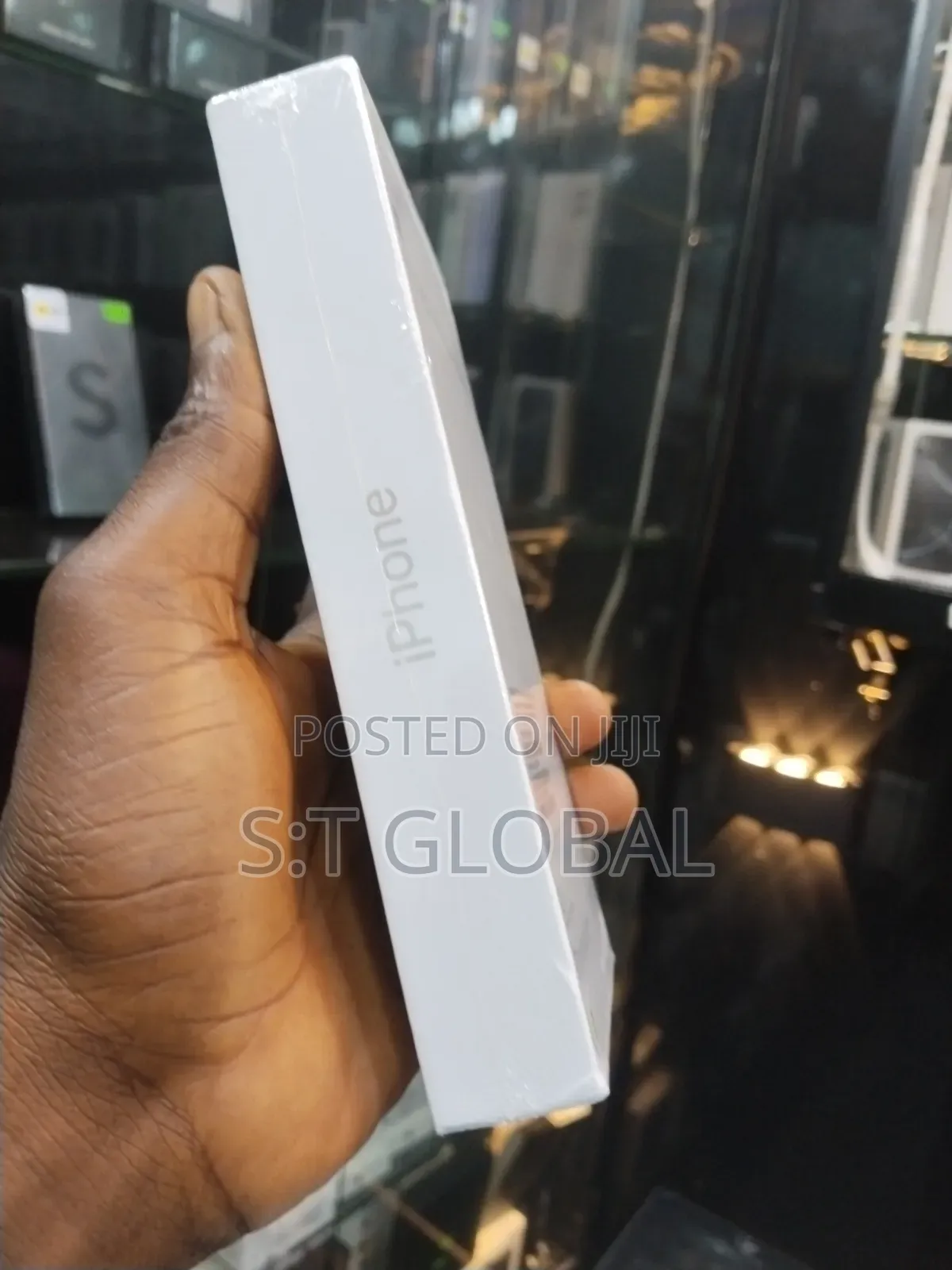 New Apple iPhone 16 Pro Max 256 GB