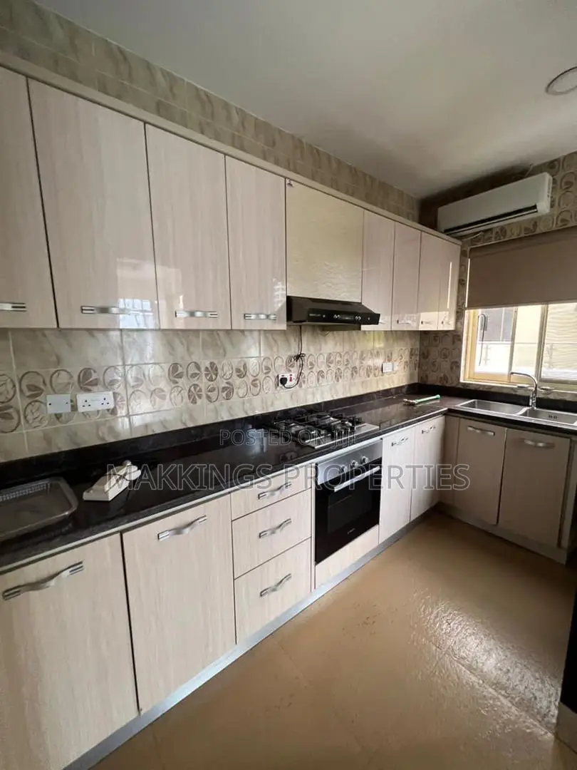 3bdrm Duplex in Victoria Island Extension for rent