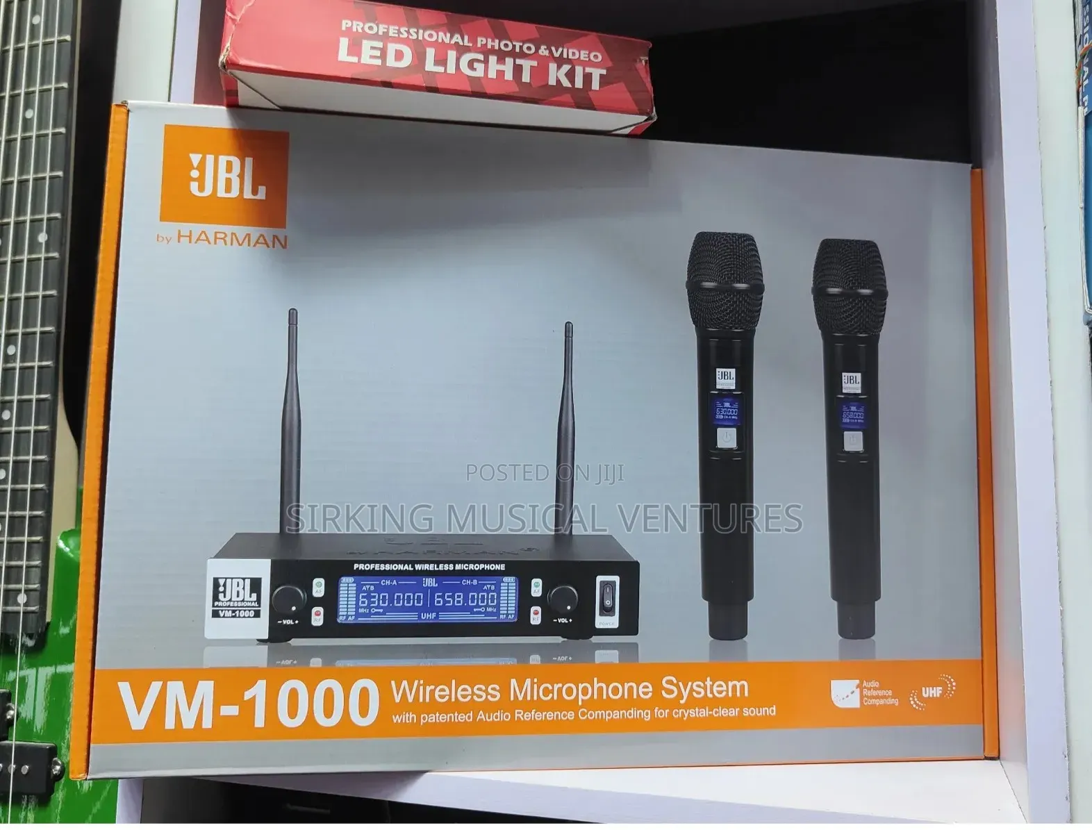 JBL Vm-1000 Double Handheld Digital Wireless Mic 300meters