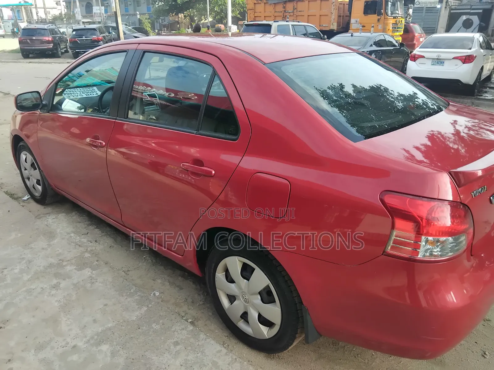 Toyota Yaris 1.3 VVT-i Automatic 2008 Red