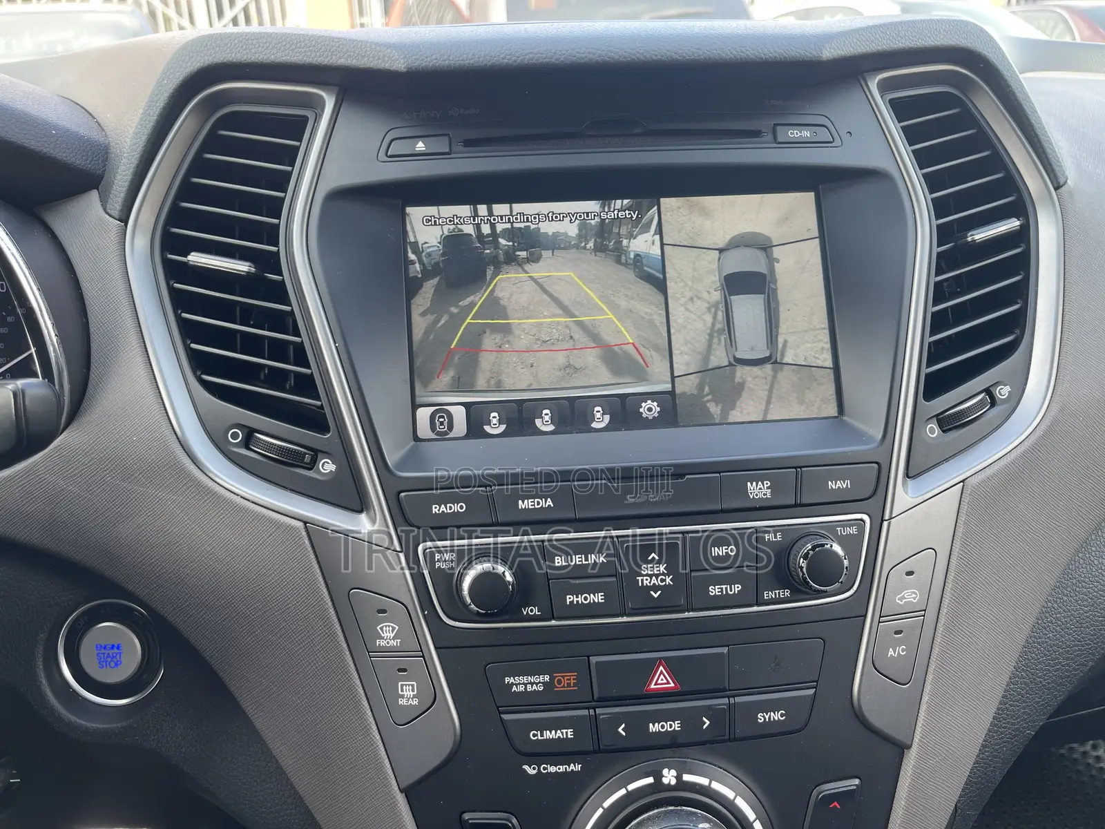 Hyundai Santa Fe SE FWD 2018 Silver