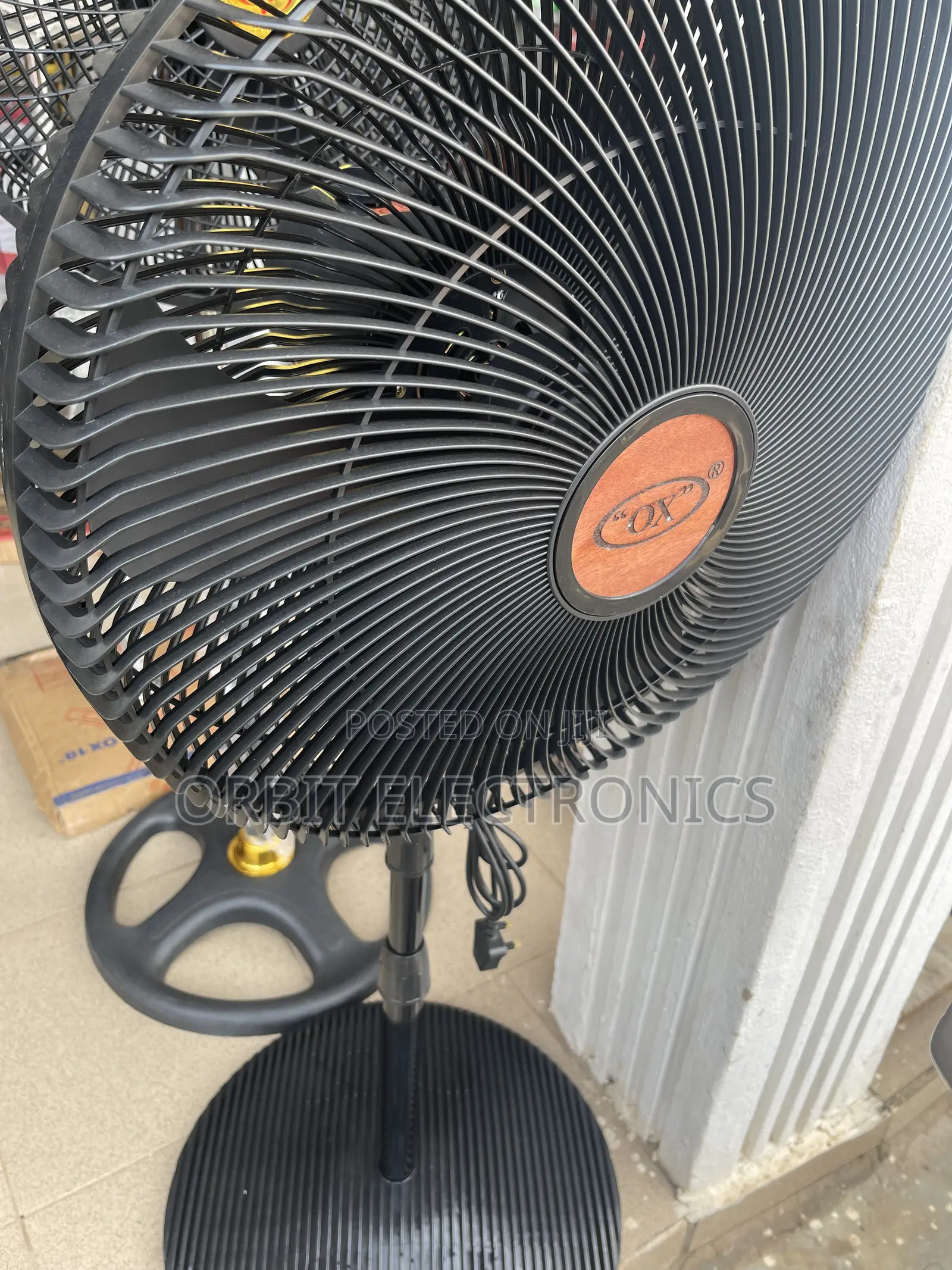 Plastic Standing Fan