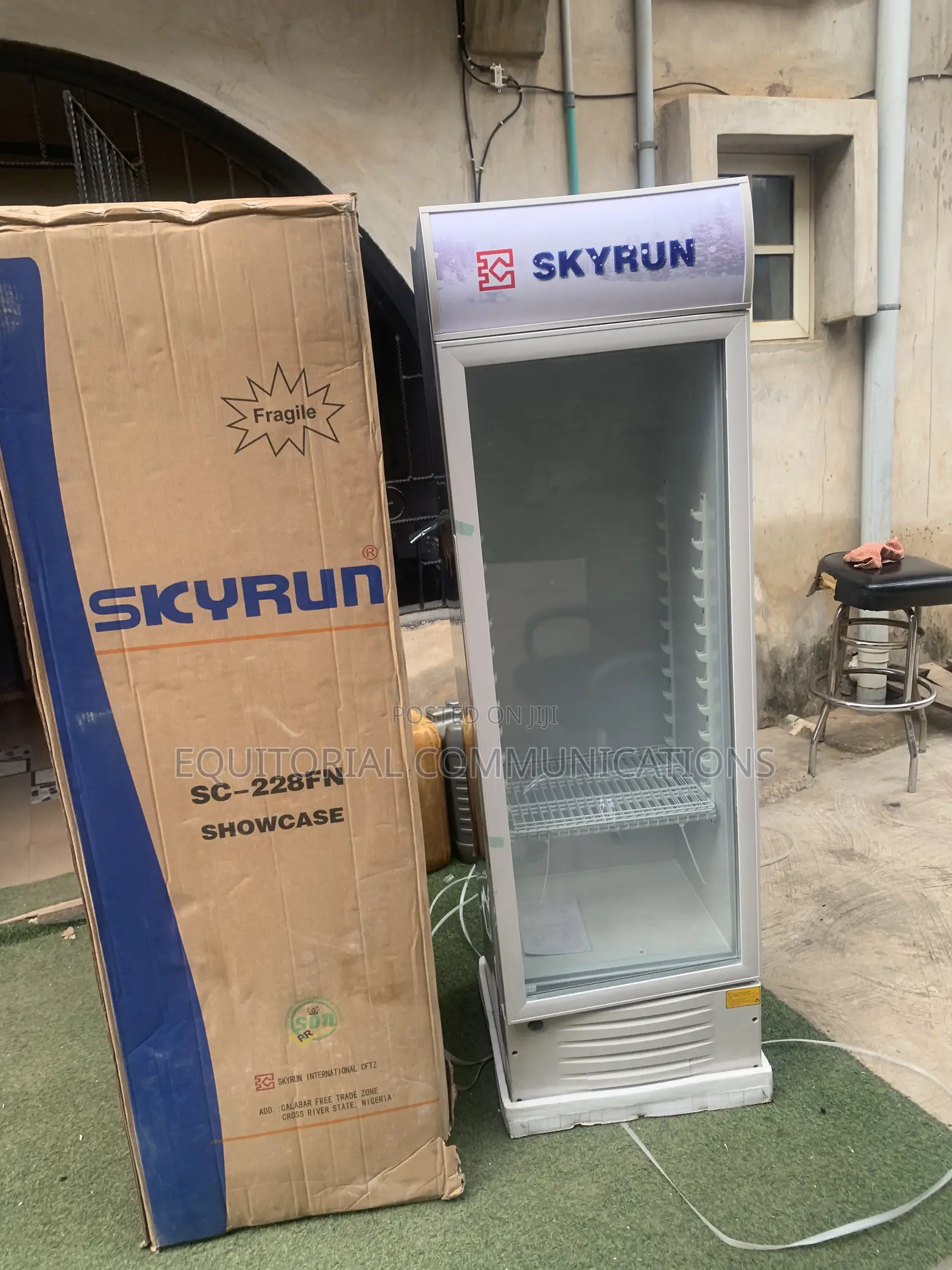 Skyrun SC-228FN Display Chiller