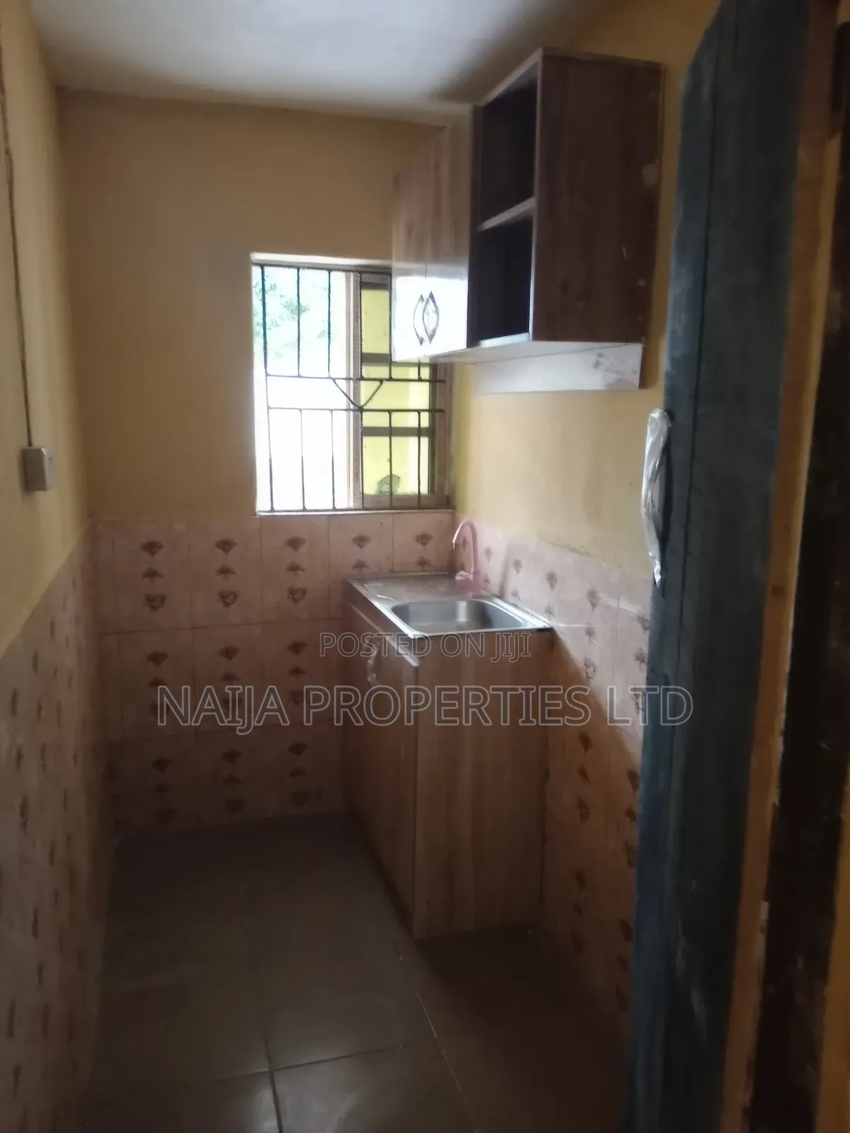 Mini Flat in Baba Adisa, Aiyeteju for rent