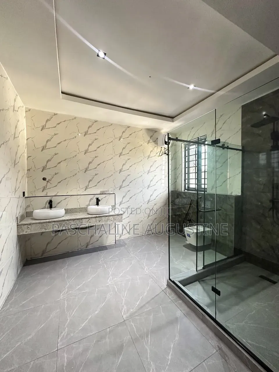 8bdrm Duplex in Zim Homes And, Karsana for sale