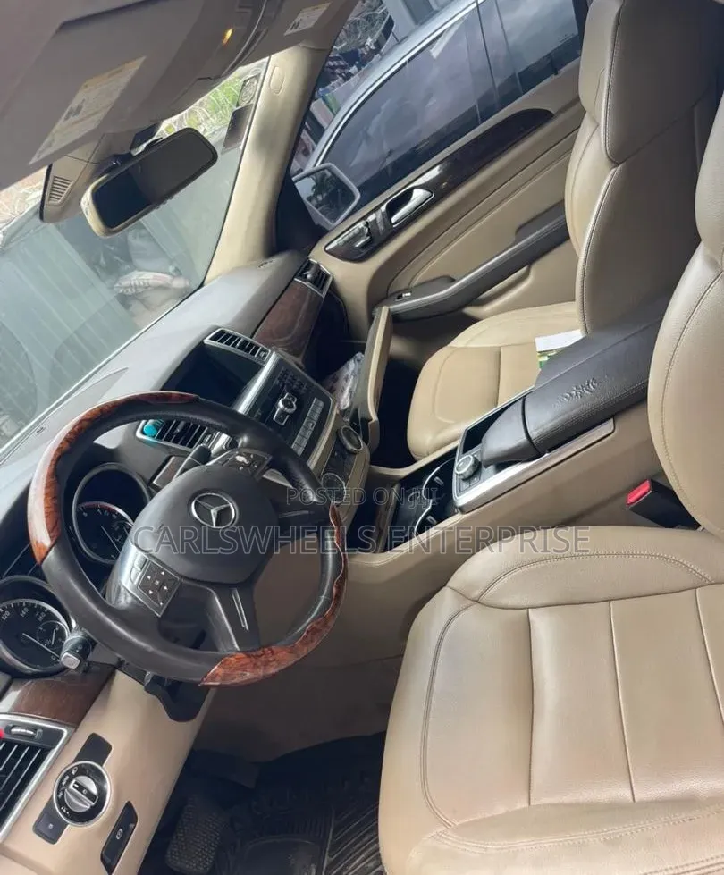 Mercedes-Benz M Class 2012 White