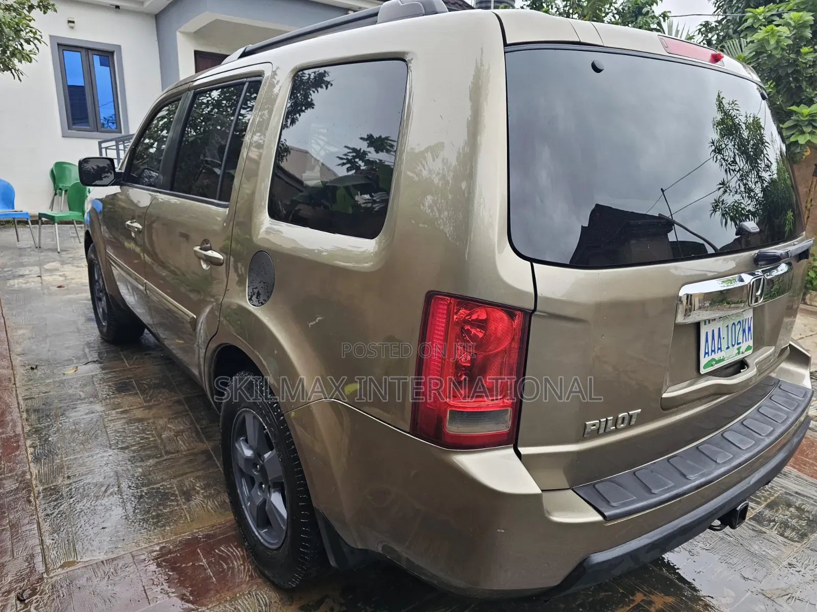 Honda Pilot 2011 Gold