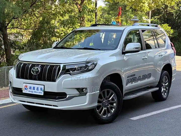 Toyota Land Cruiser Prado 2019 White