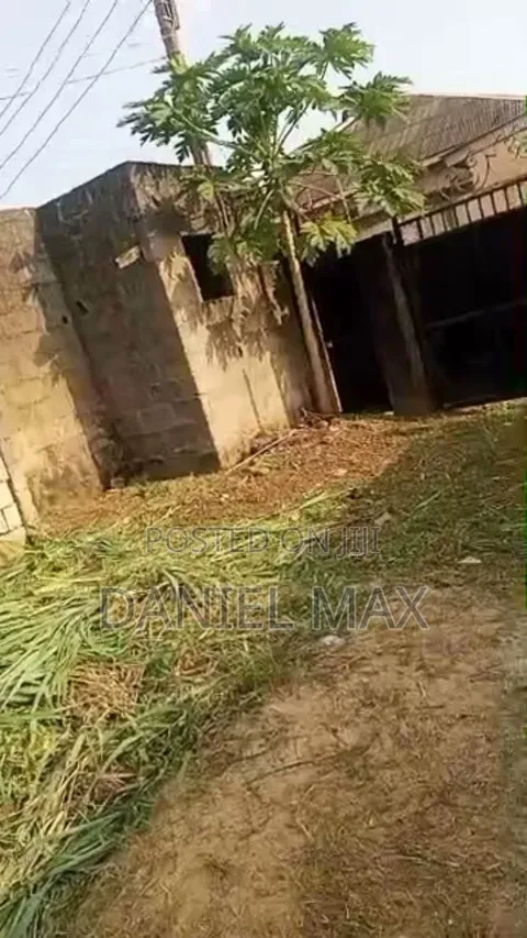 775SQM Fenced and Gated Plot Behind Enyo Fuel Station,LASPOTECH Area