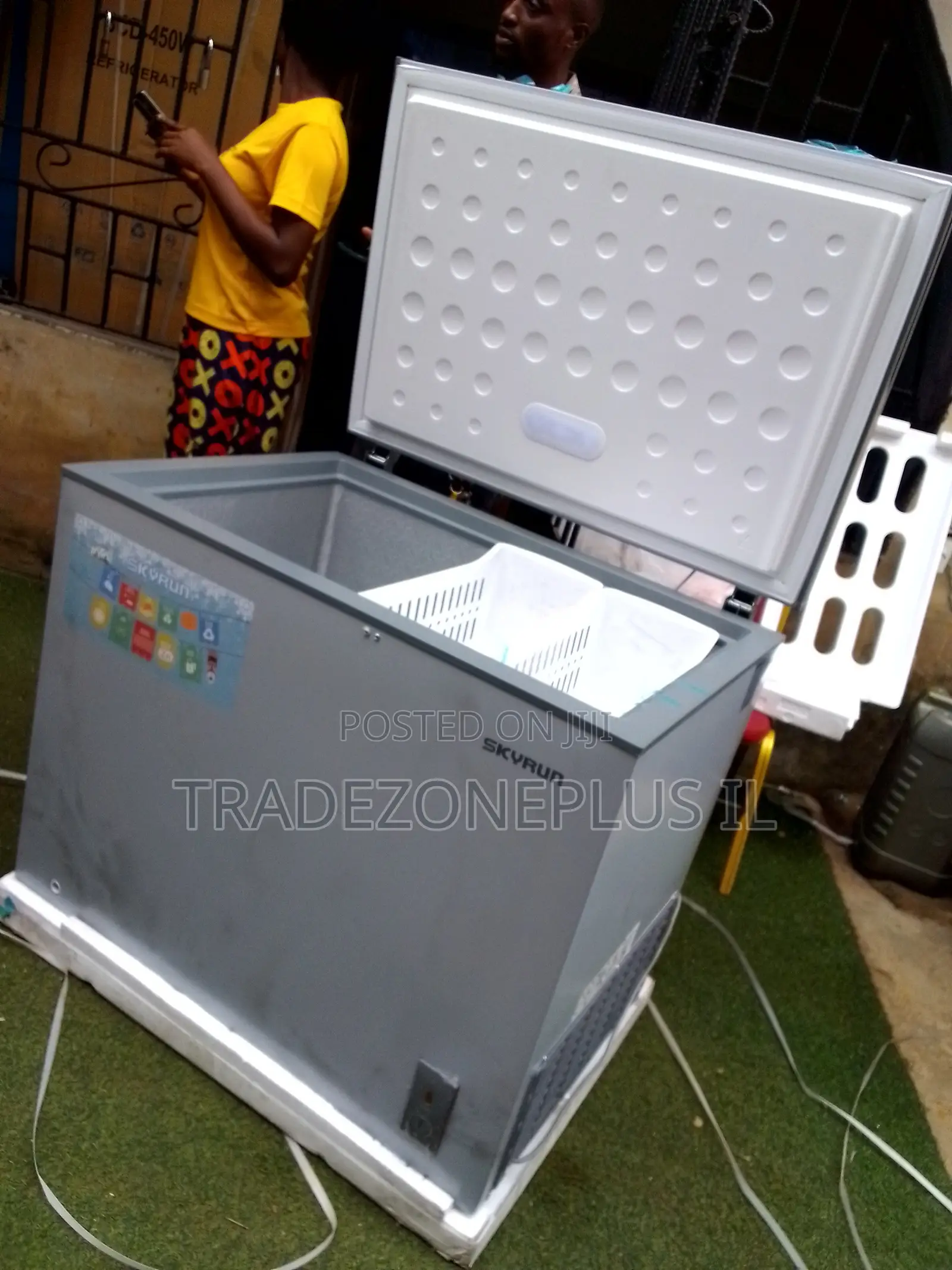 Skyrun BD-260A Heavy Duty Chest Freezer