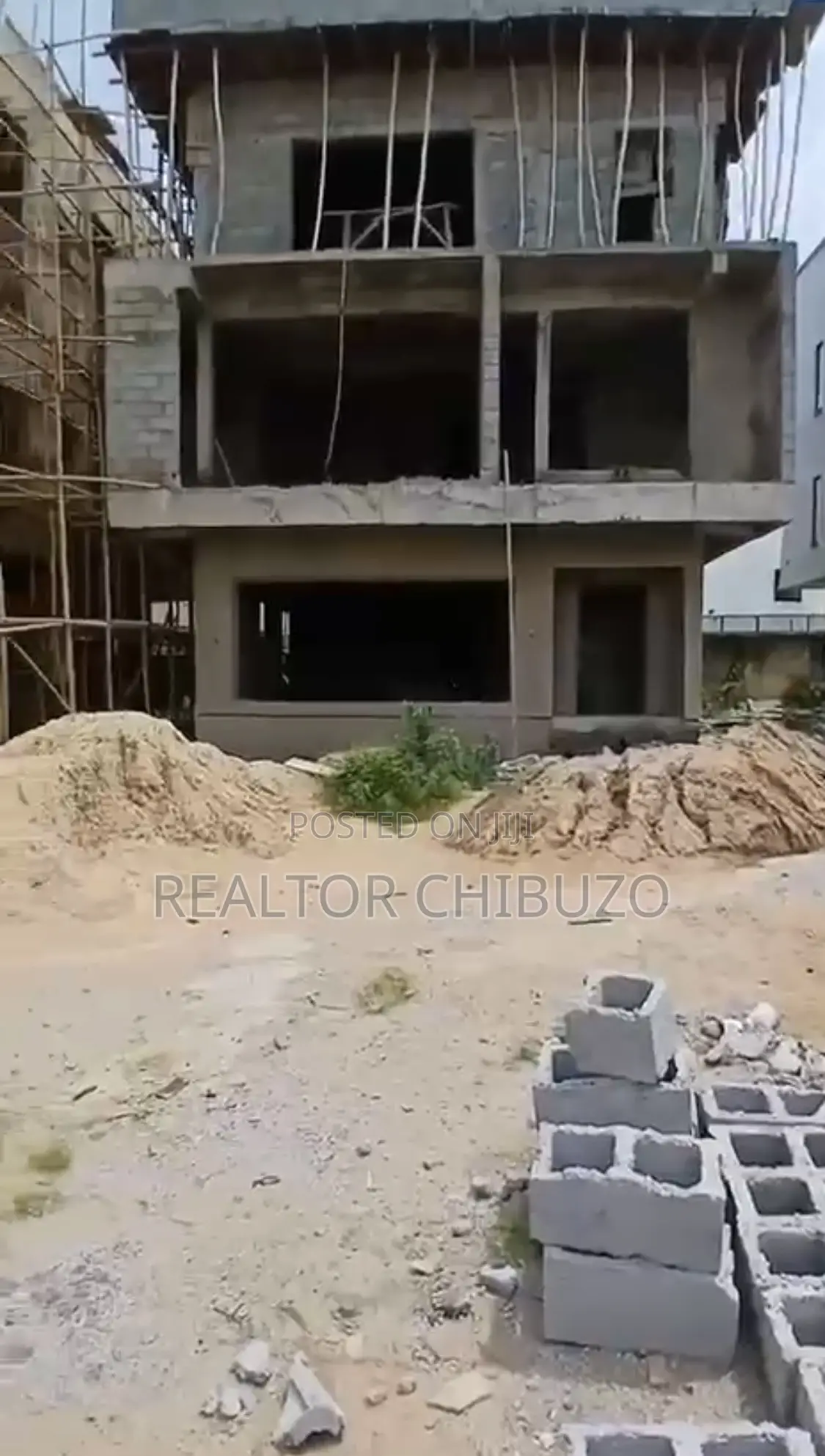 4bdrm Duplex in Mini Estate, Asokoro for sale