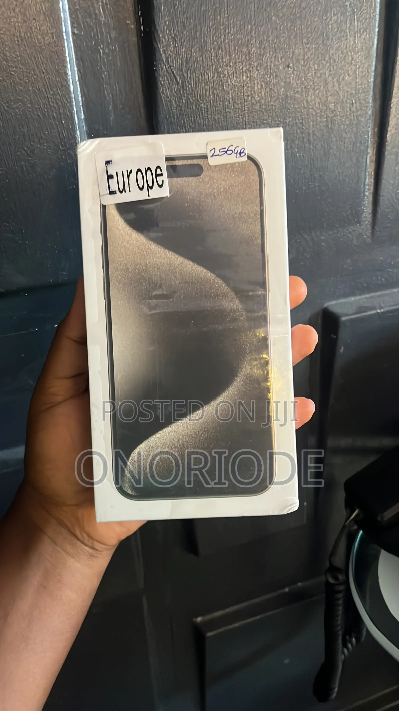 New Apple iPhone 15 Pro Max 256 GB Black