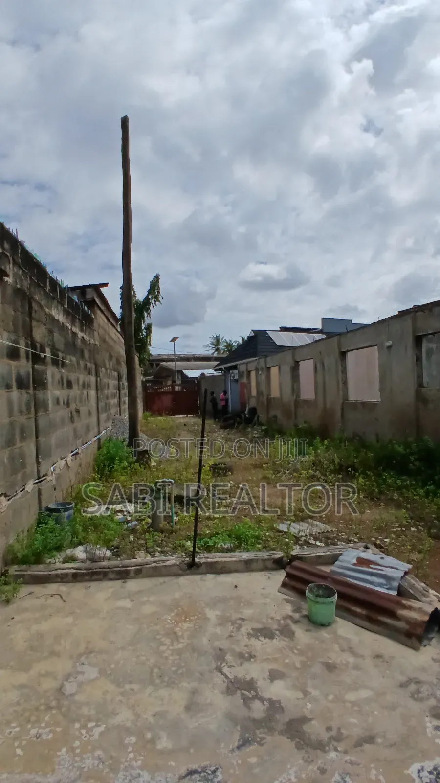 Mixed-Used Standard Half Plot of Land at Gani Animashaun Street Shasha
