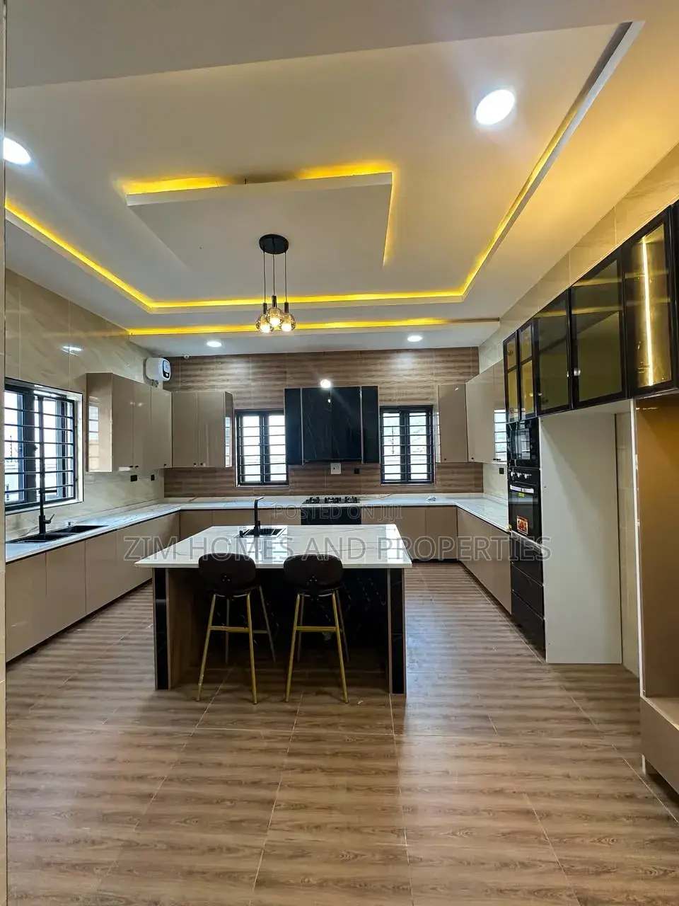 7bdrm Duplex in Zim Homes And, Karsana for sale